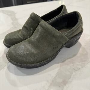 b.o.c Born Concept Peggy SlipOn Leather Clogs Womens 9.5M Green Shimmery Comfort